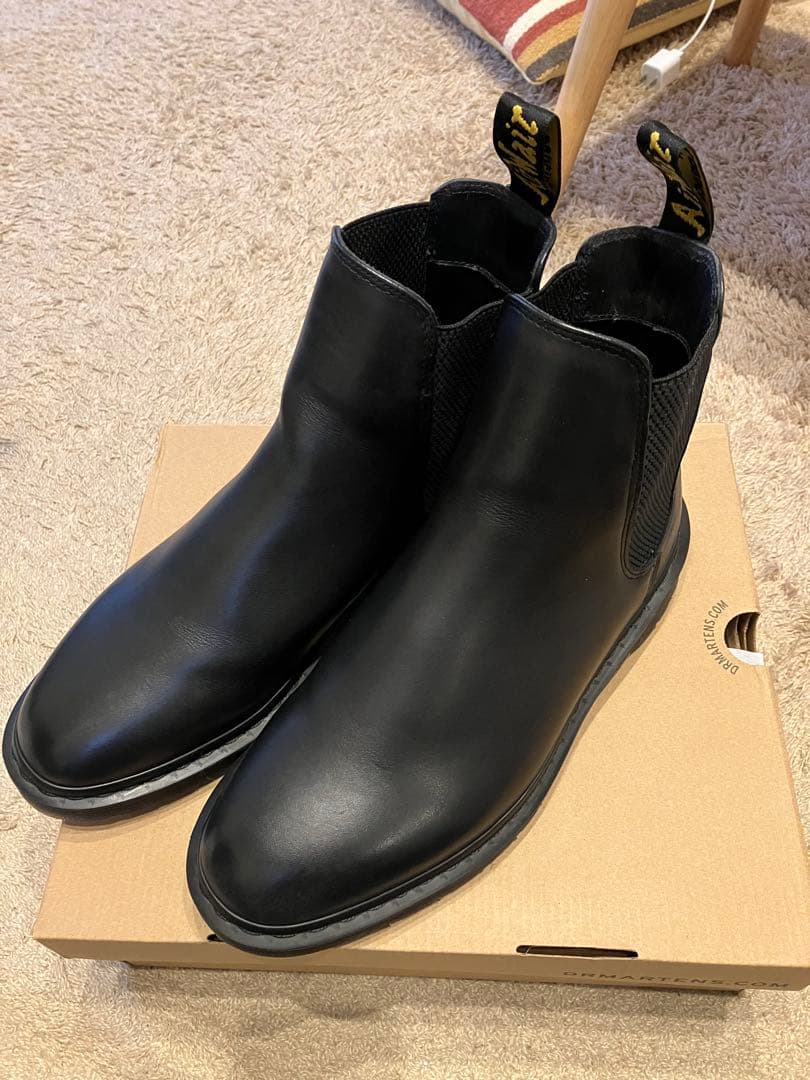 Dr.Martens サイドゴアチェルシーブーツ 箱付き未使用 OVY UK8