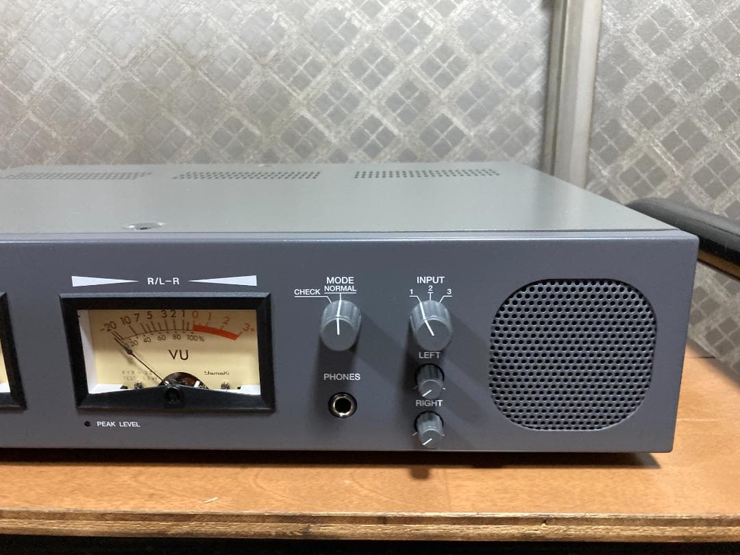 ●希少品！ 放送業務用オーディオモニタースピーカー 新品 動作品！