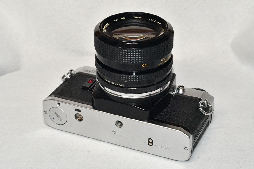 《動作品》OLYMPUS OM10+ZOOMレンズ a414