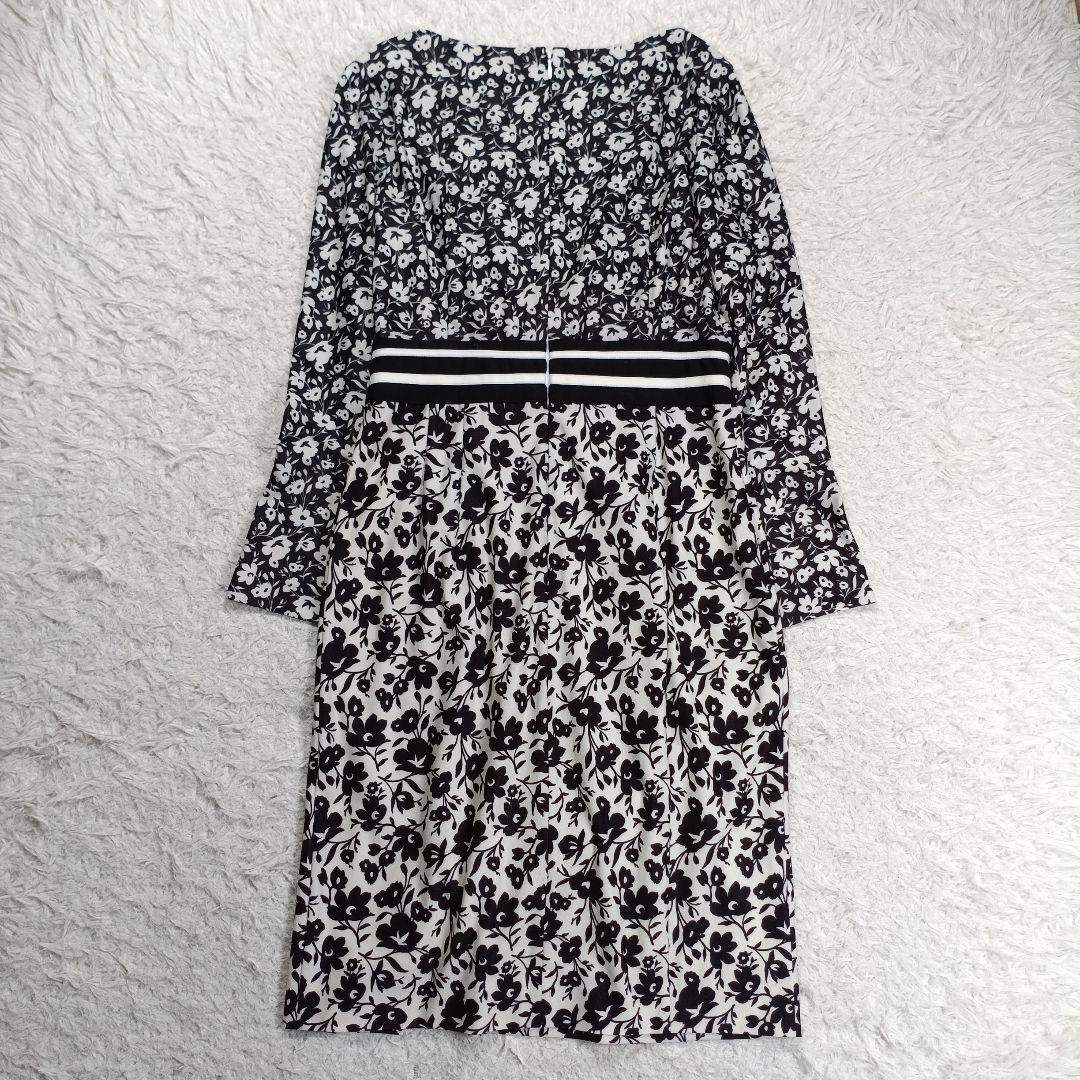 極美品✨ケイミー　カシュクール ワンピース　11　フラワープリント