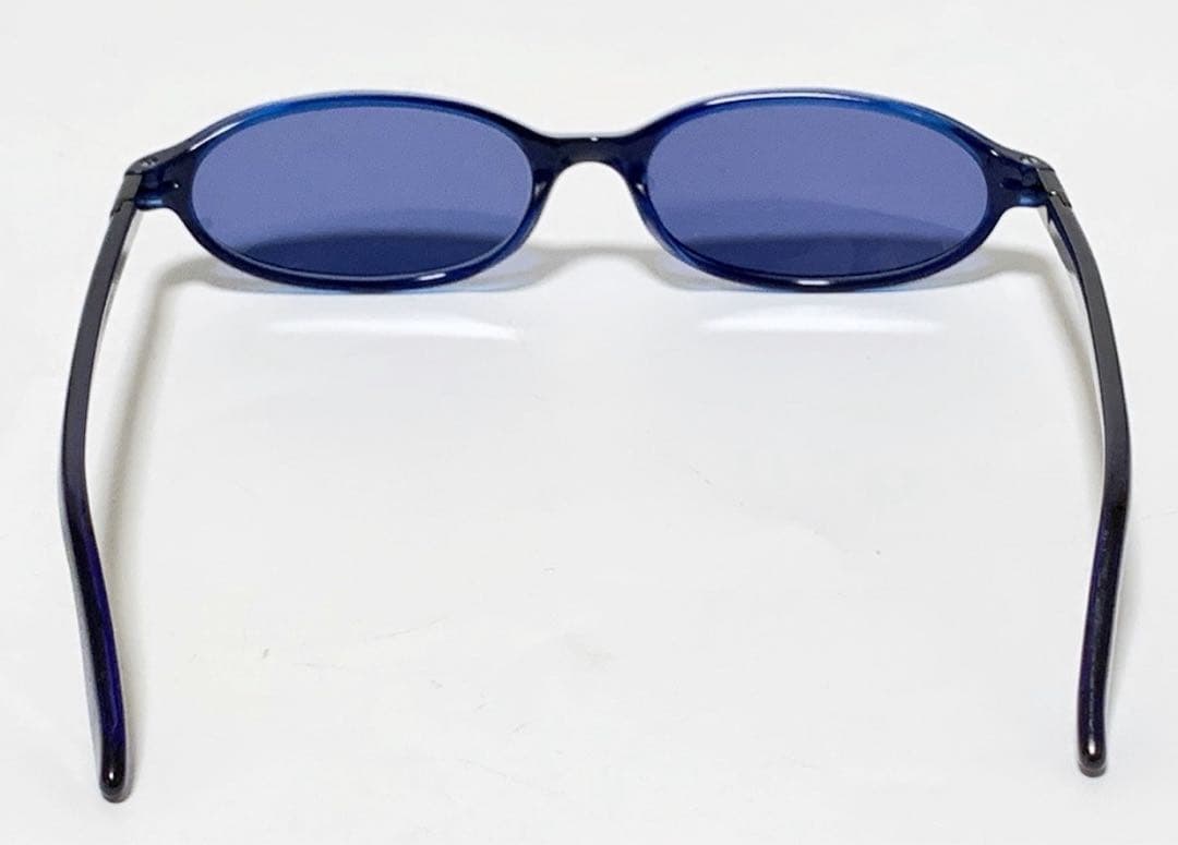 GUCCI ブルーサングラス ケース付き