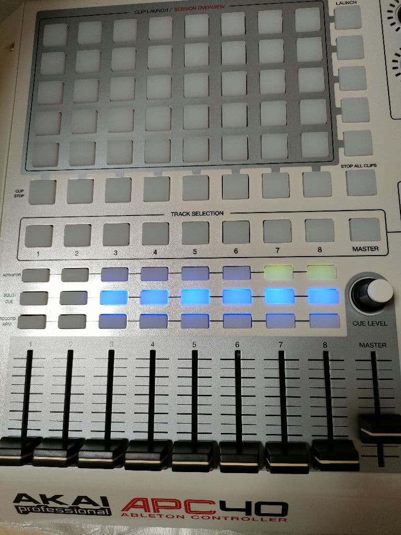 【未使用・限定カラー】AKAI APC40 Ableton コントローラー