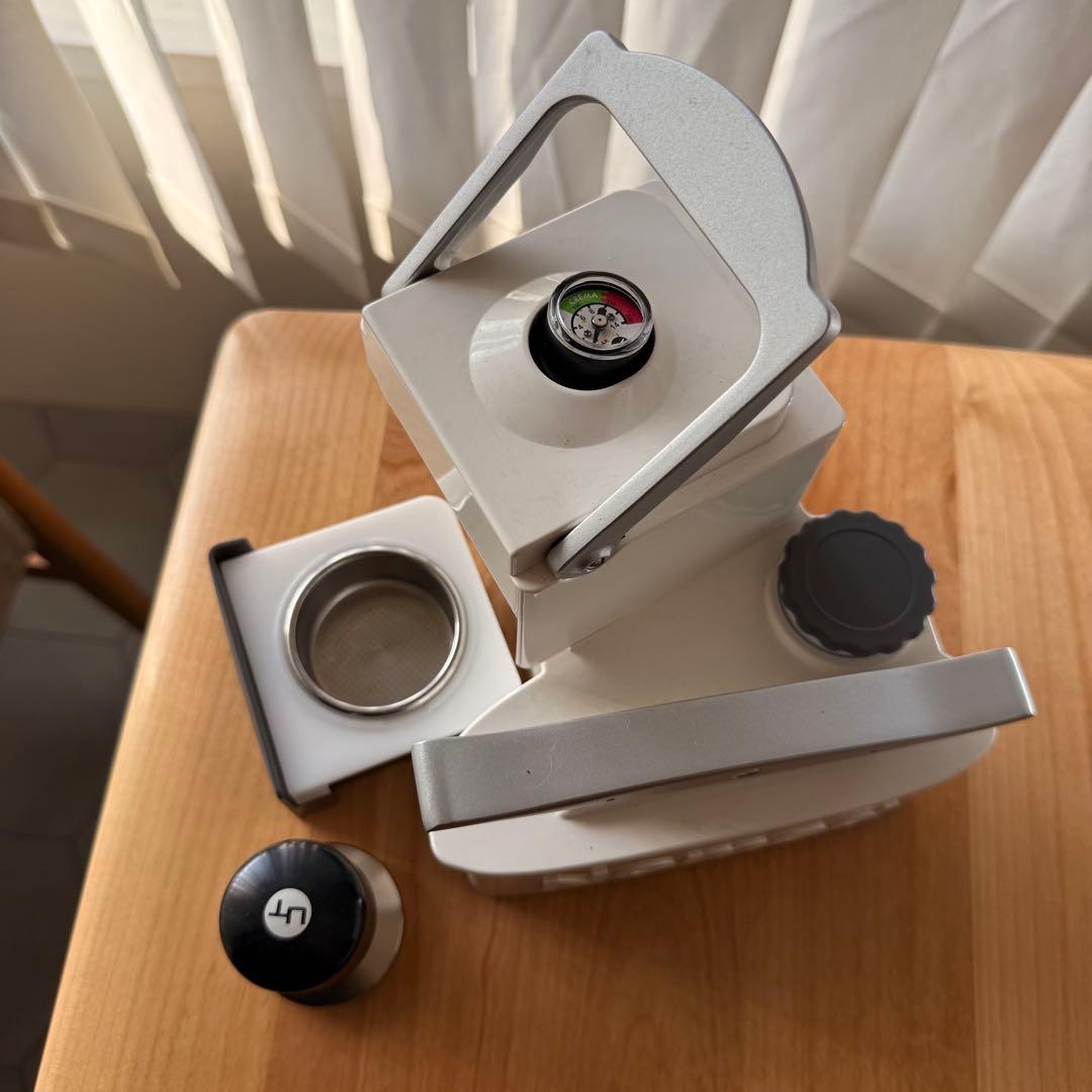 Nomad espresso ノマドエスプレッソマシン ホワイト