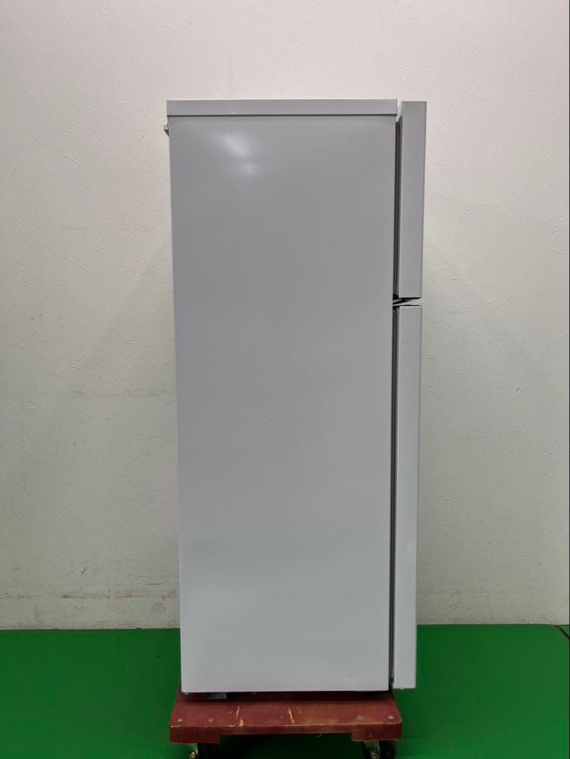 ☆地域限定送料無料☆Hisense 冷凍冷蔵庫 2ドア　ホワイト