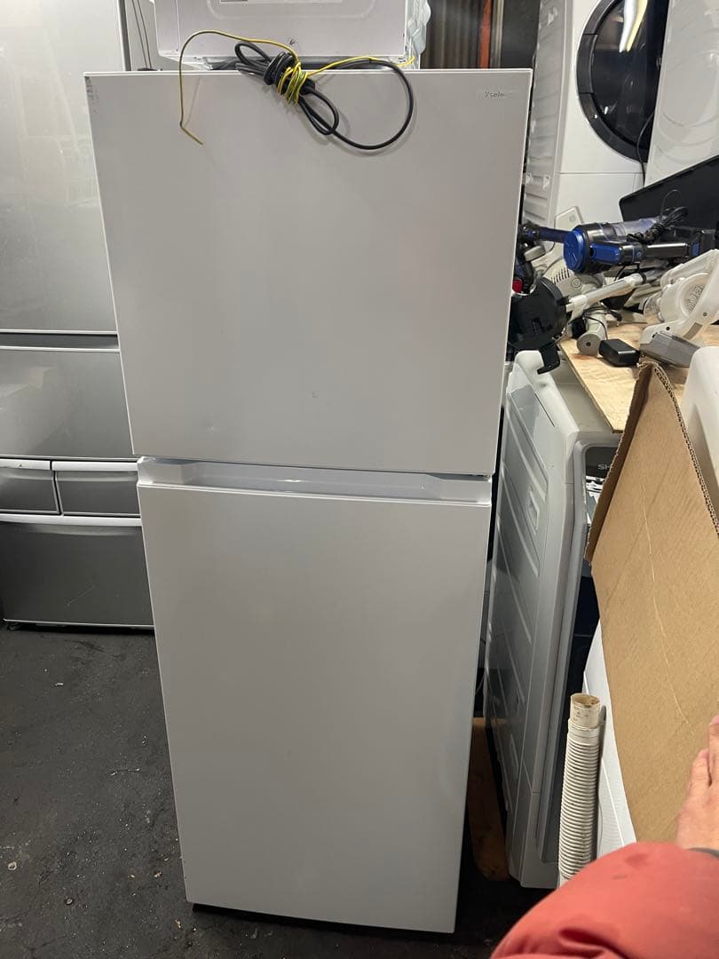 ホワイト 260L 2ドア冷蔵庫 YRZ-R26K