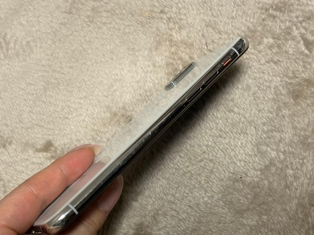 iPhone Xs 256GB シルバー