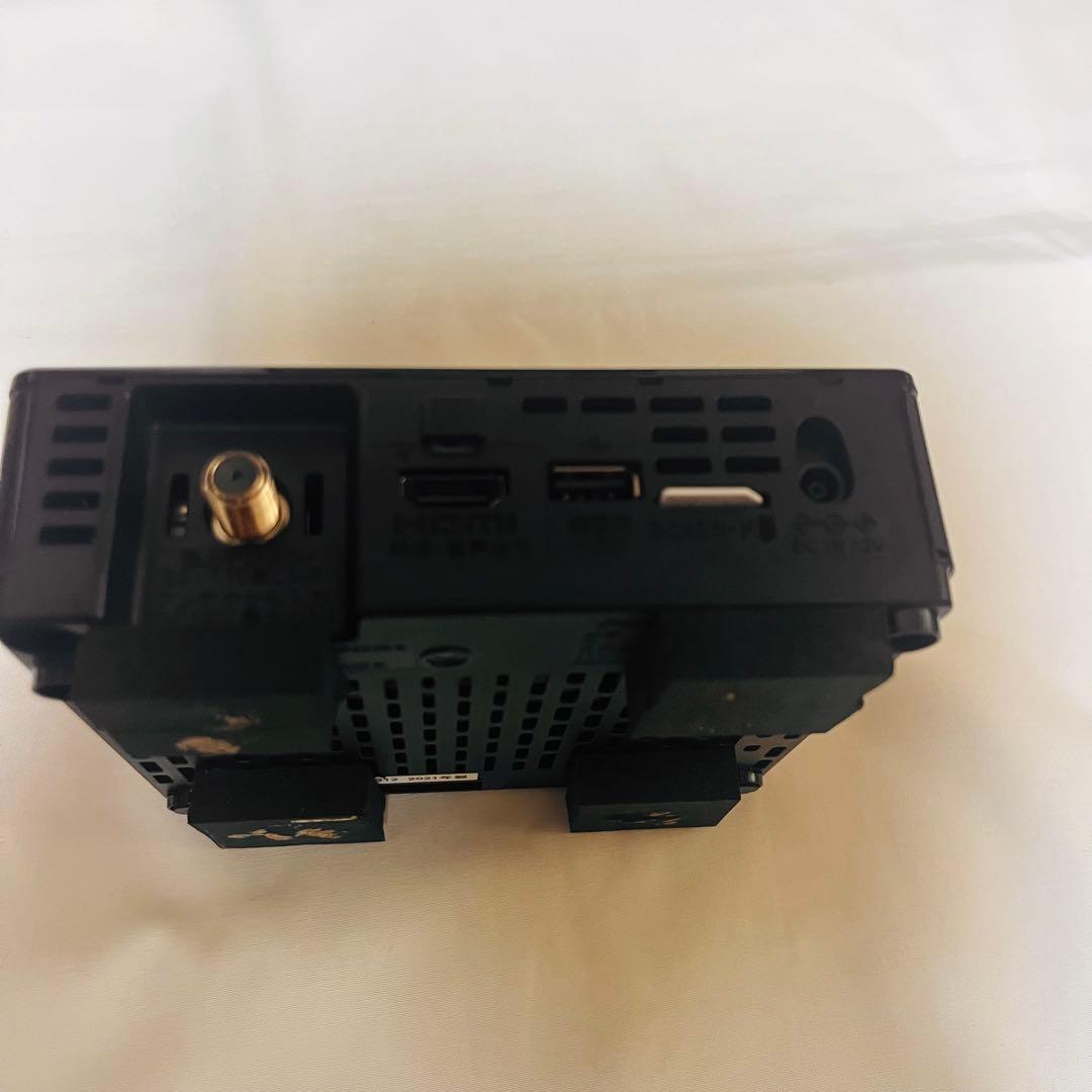 パナソニック 10V型 ポータブル 液晶テレビ 防水UN-10E11-W