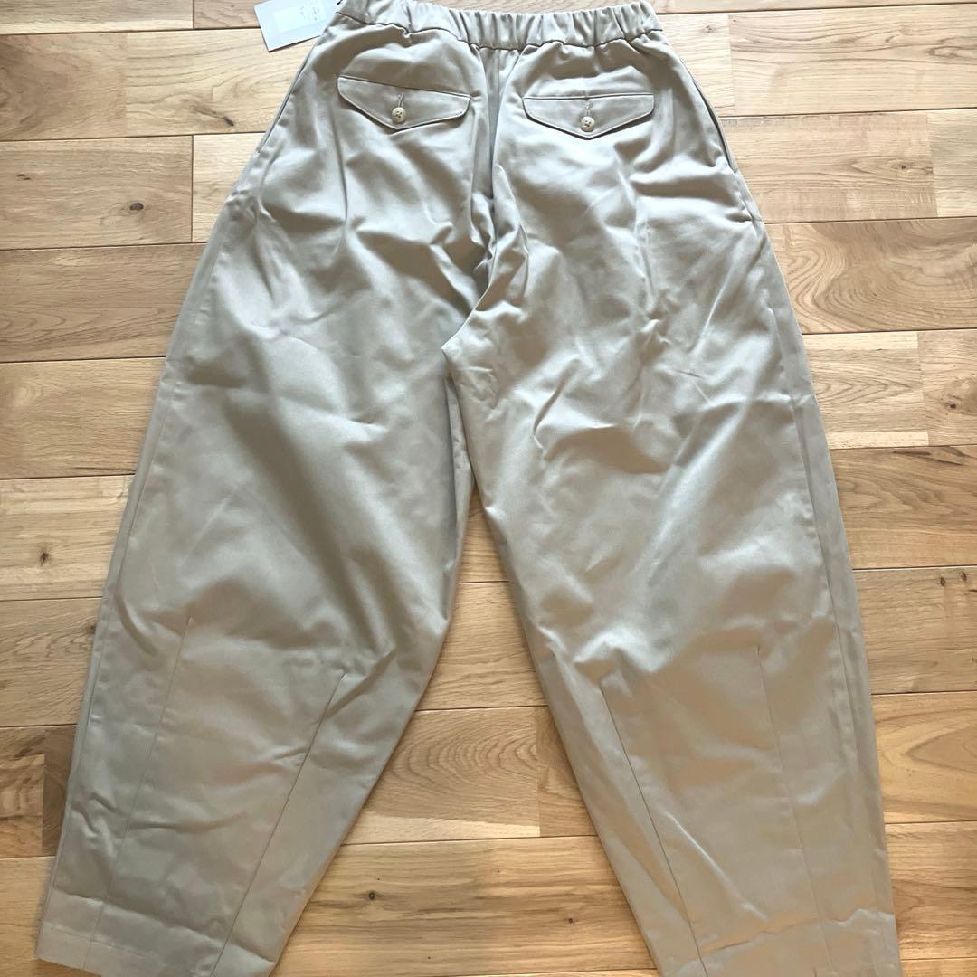 Nala チノパン Lサイズ