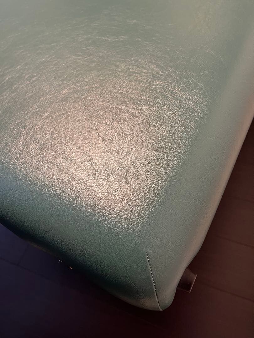 高田製 マッサージベッド 施術ベッド エステベッド メディグリーン