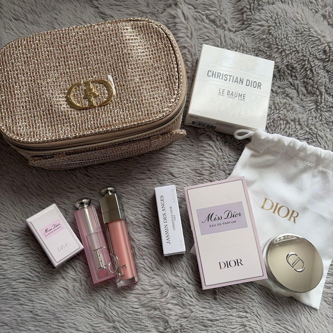 CHRISTIAN DIOR 化粧ポーチセット 新品未使用