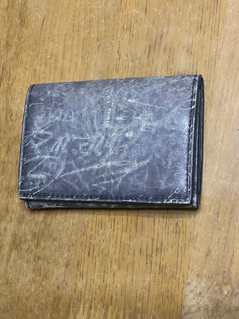 ベルルッティ　名刺入れ