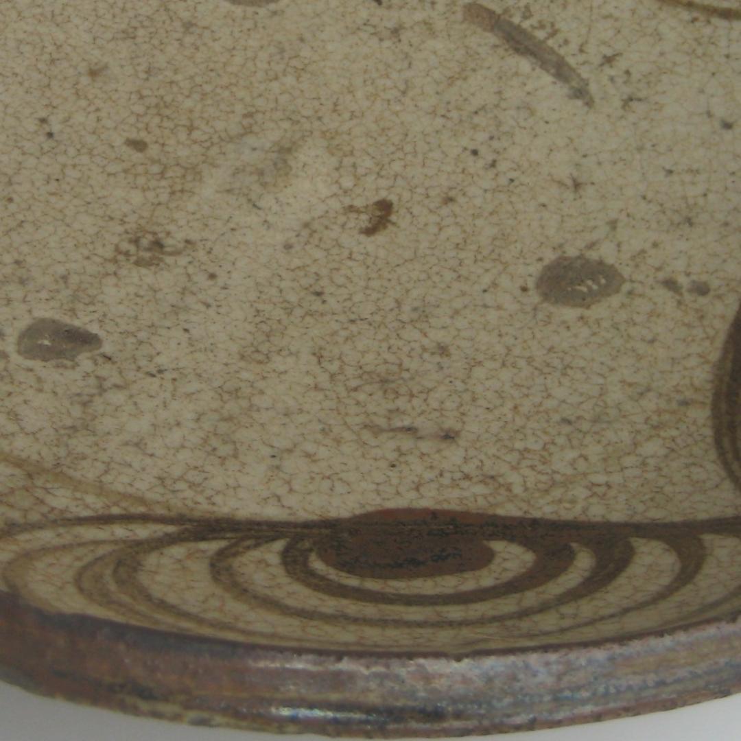 江戸時代の瀬戸の大皿「馬の目]９寸皿ー直径２６.５cm　深さ ６cm）