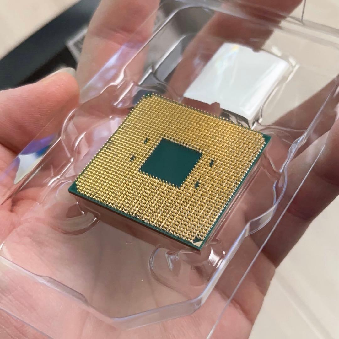 CPU AMD Ryzen7 3800XT