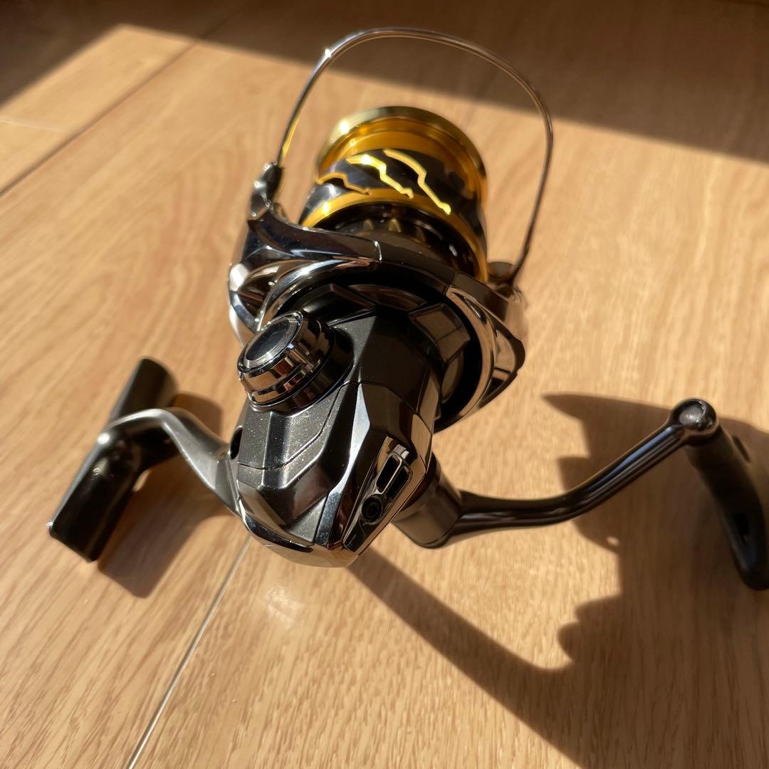 SHIMANO シマノ 20 ツインパワー C3000MHG