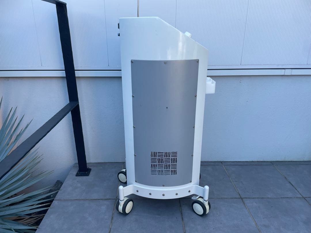 ヴァリュゲイツ Jet Clear 美顔器 エステ 美容機器 フェイシャルケア