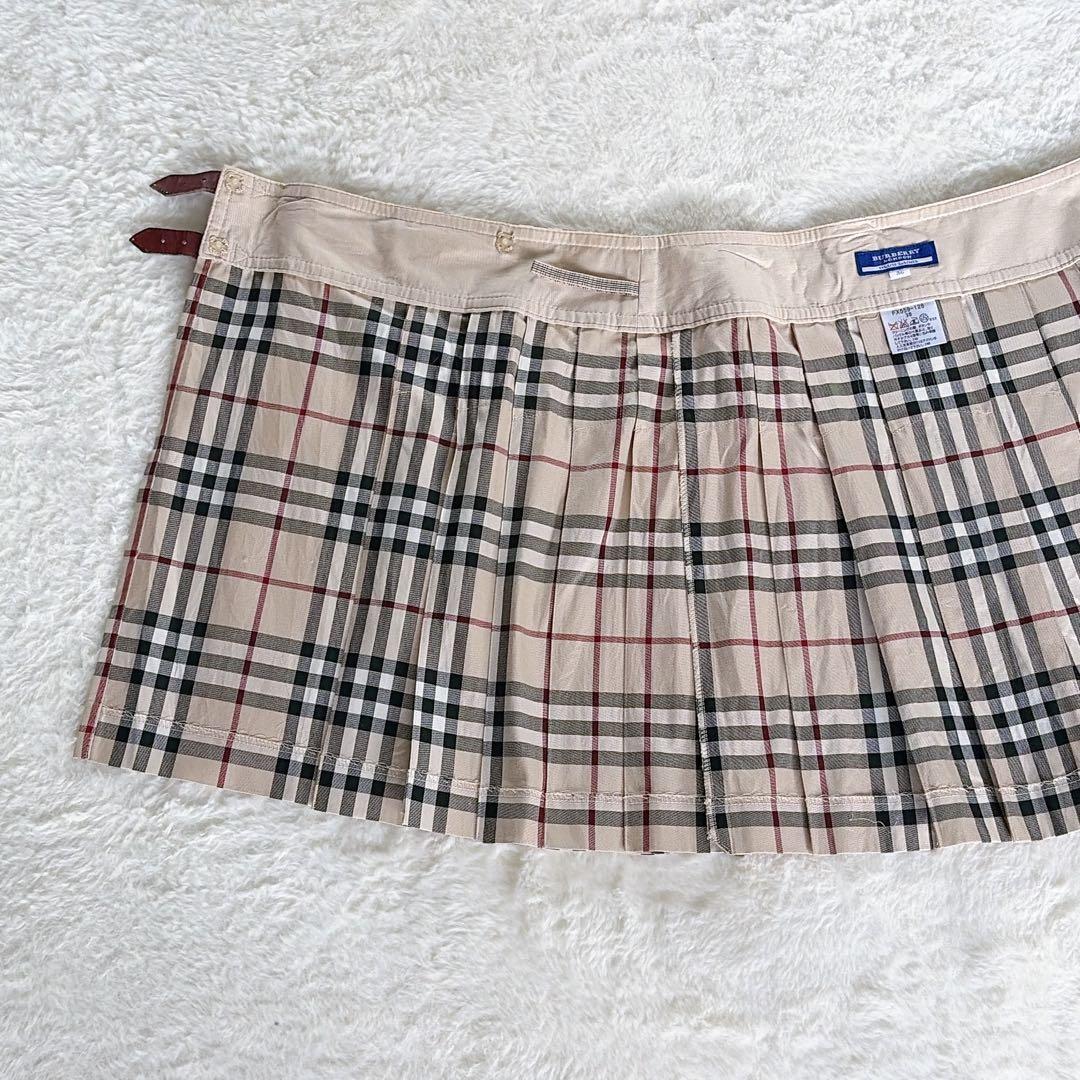 【バーバリーブルーレーベル】ベルトラッププリーツスカート ベージュノバチェック