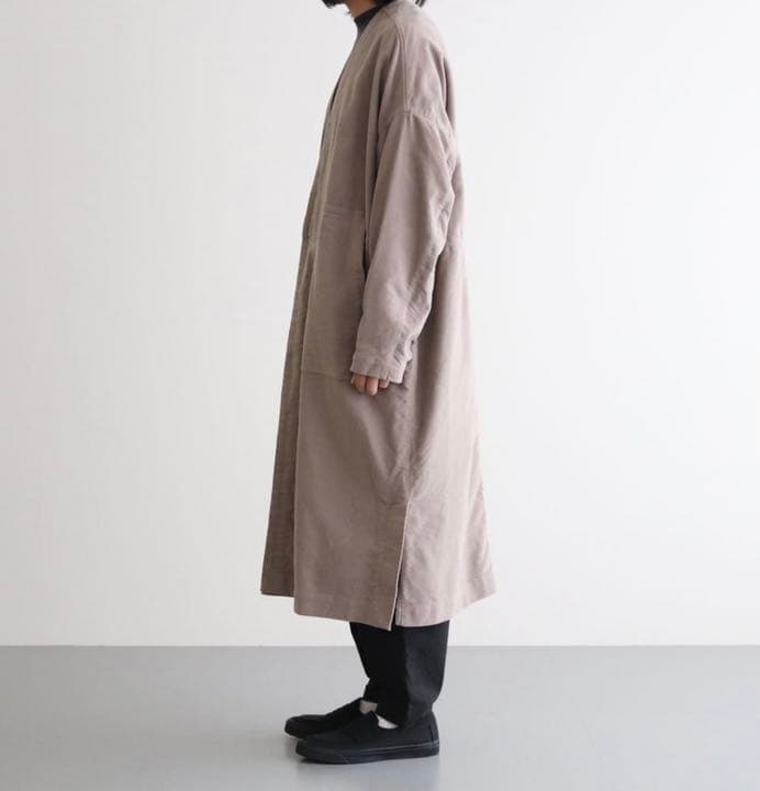 FIRMUM ドライドビーモールスキン ノーカラーダブルブレストオーバーコート
