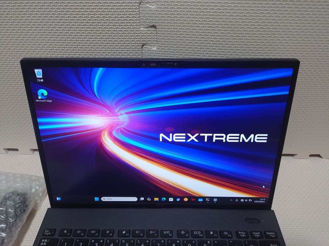 NEC NEXTREME Carbon/i7-1255U/16・512G/特価