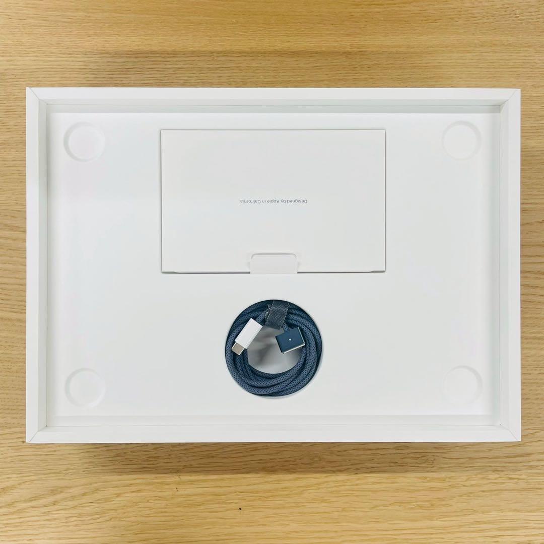 MacBook Air 13インチ 2024 M3 8GB 256GB