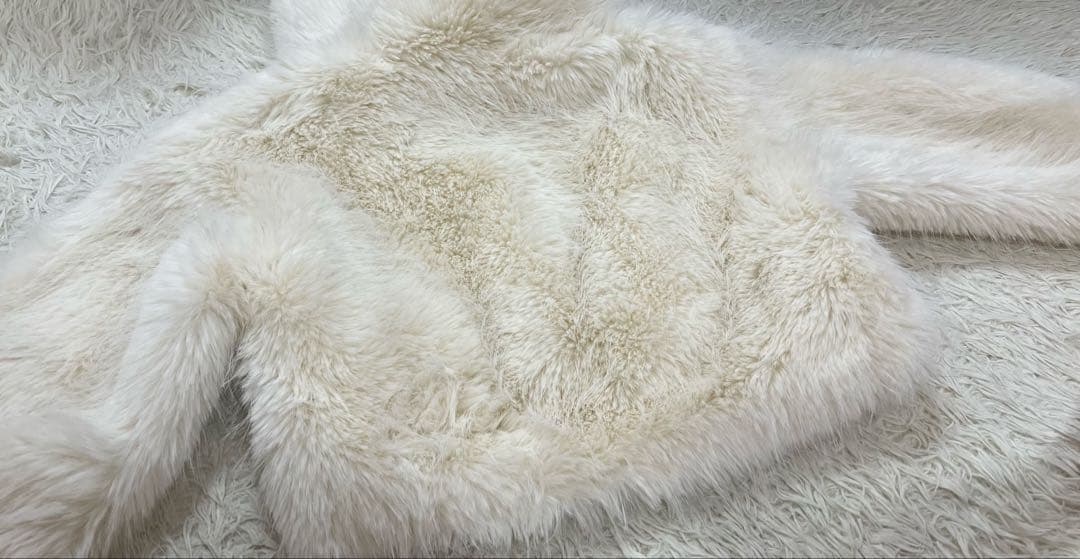 美品　eimy istoire フェイクファーフードジャケット　コート　白