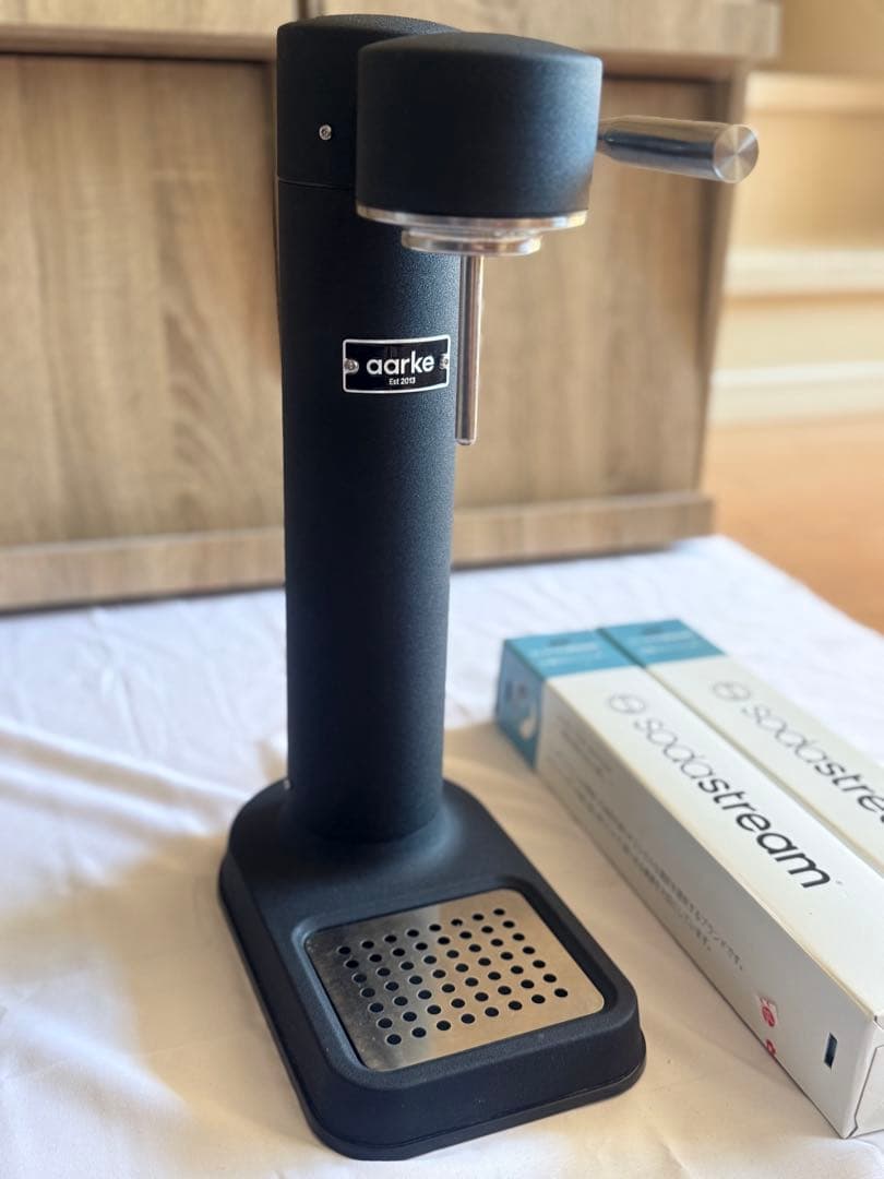 エ*ン様 Aarke カーボネーター3 本体 ブラック 空シリンダー2本