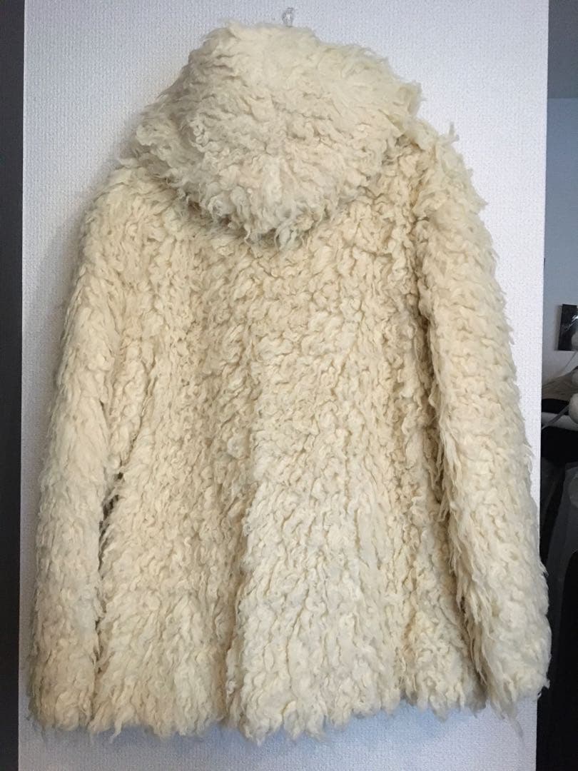 ザオープンプロダクト openyy シアリング ファージャケット