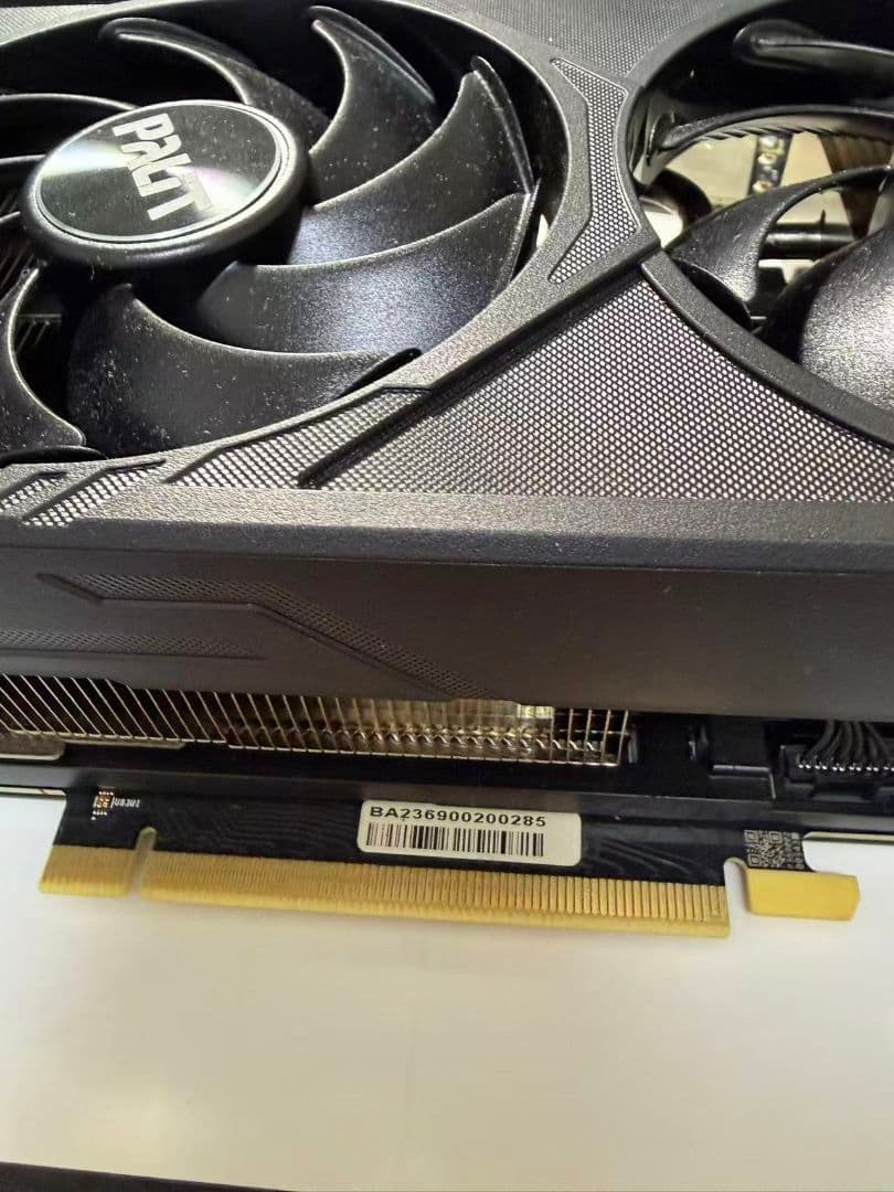 中古　Palit GeForce RTX 4070Ｔｉ　 3ファン