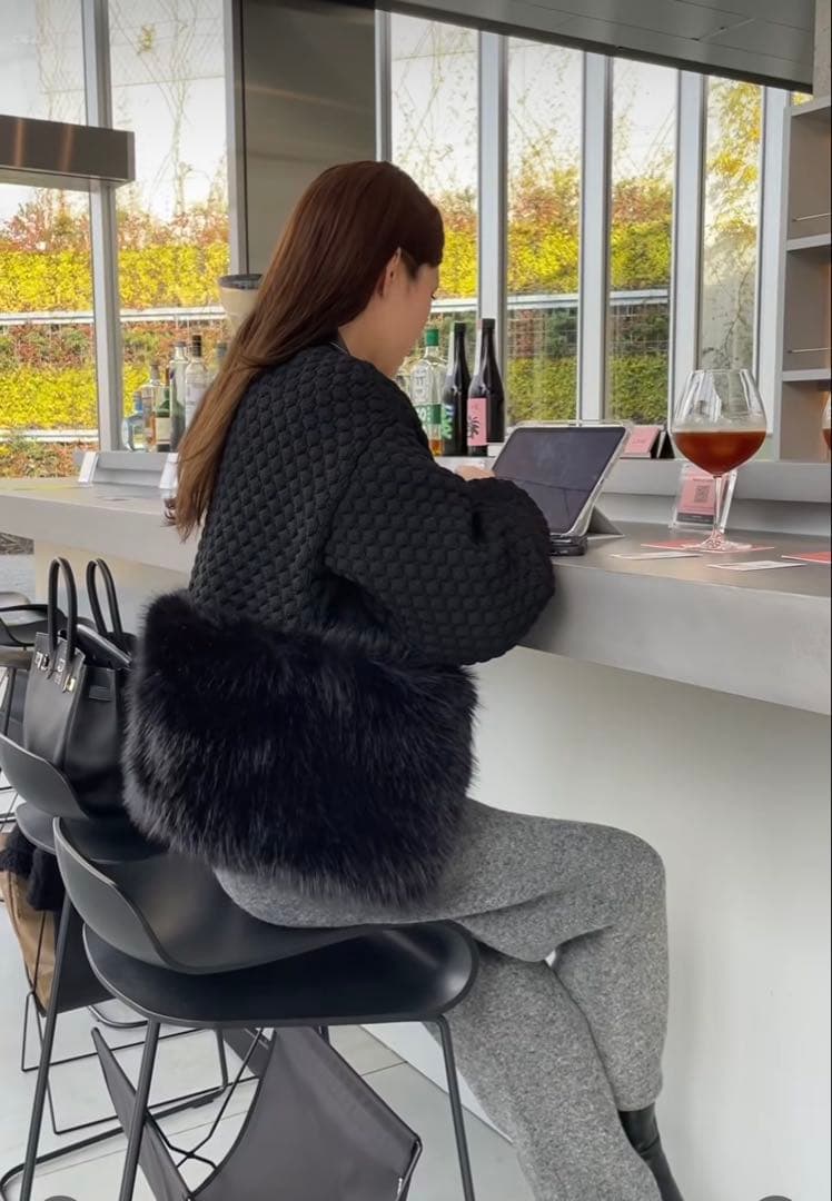 maison de Dolce. ファーリーNT black