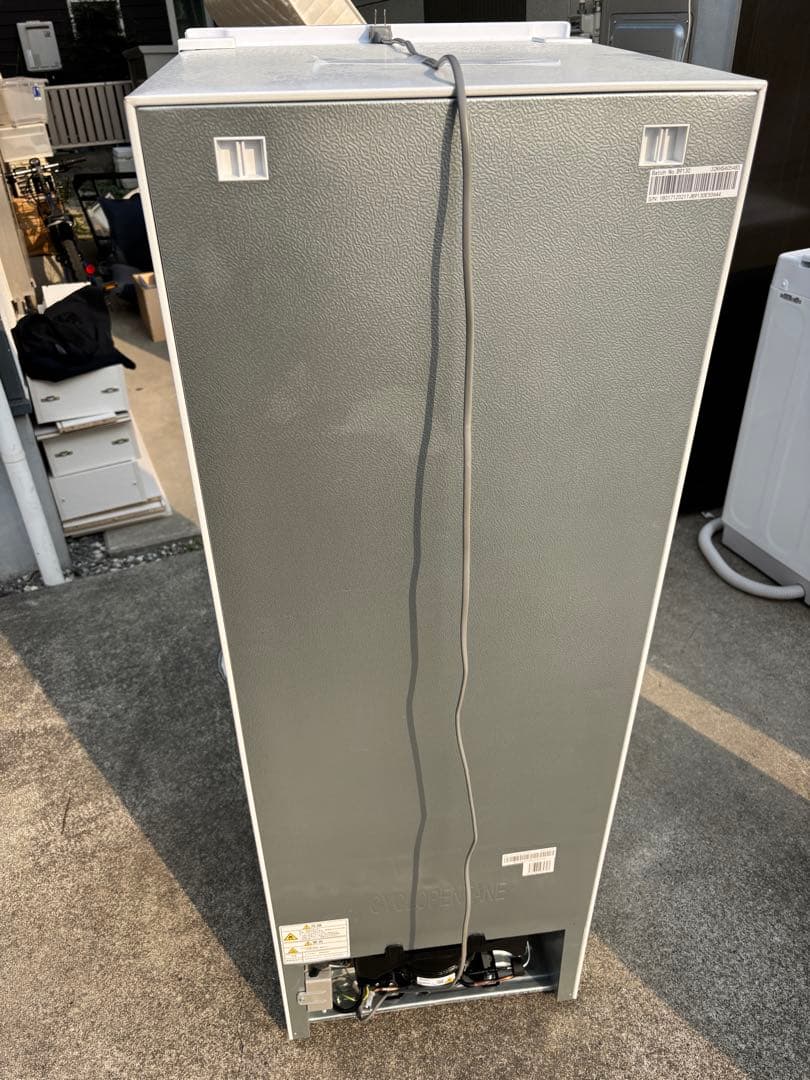 Hisense HR-D1701W 冷蔵庫 175L 2024年製