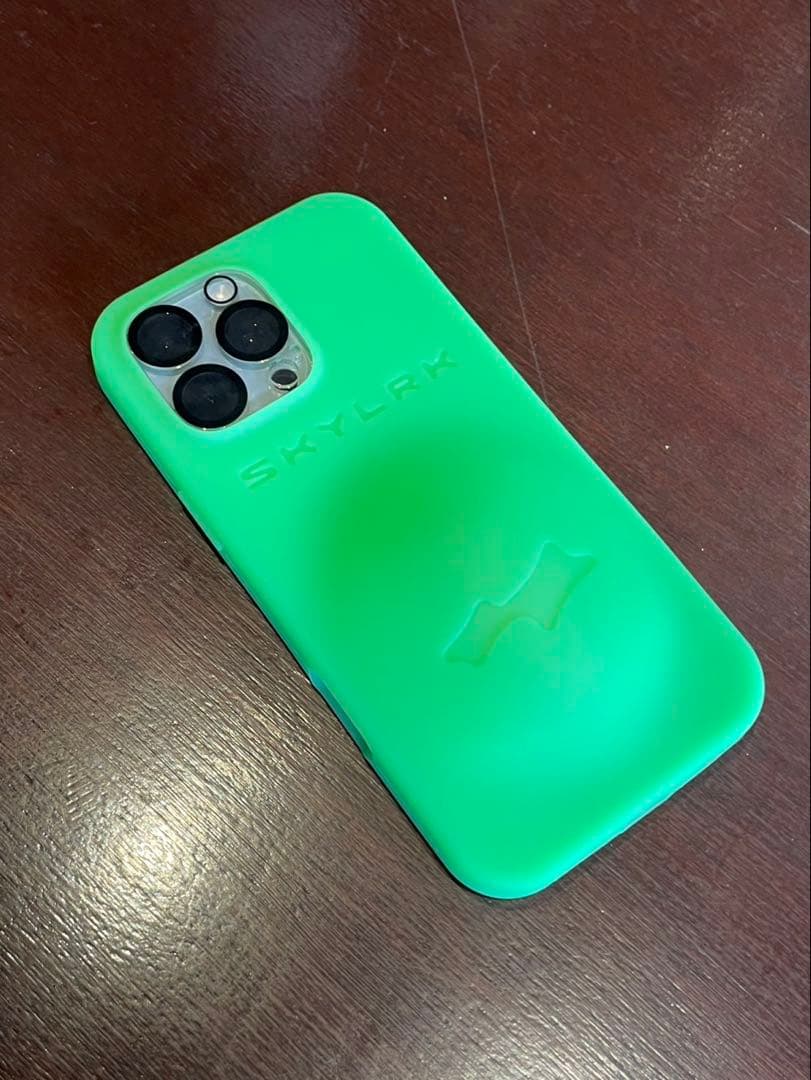 skylrk Tokyo pop up 限定 iPhone17promax