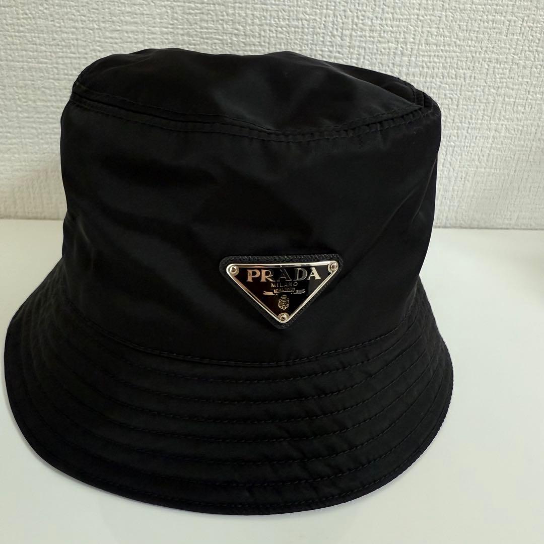 【Mサイズ】 PRADA ブラック バケットハット