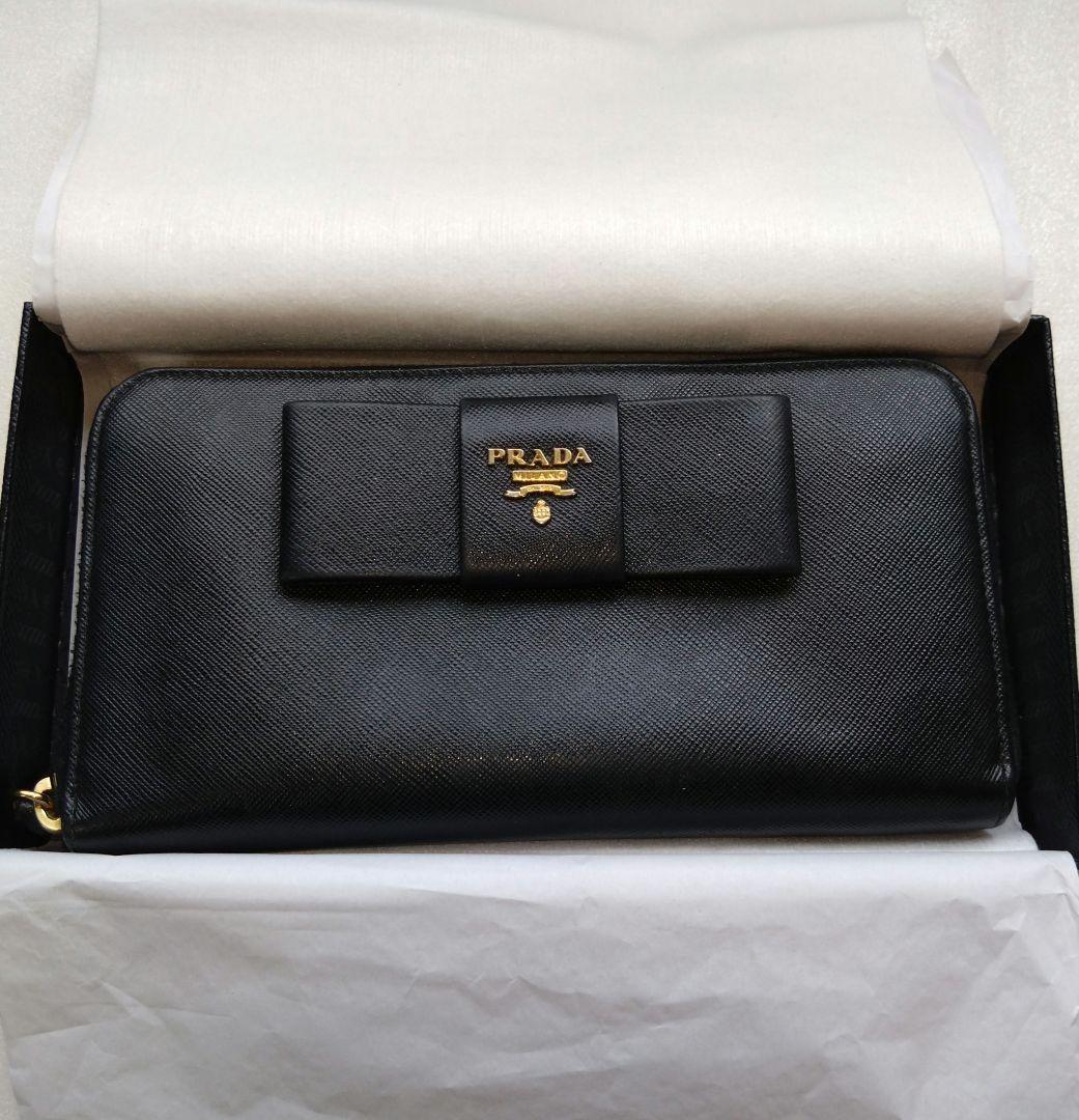 PRADA ブラック サフィアーノレザー 長財布