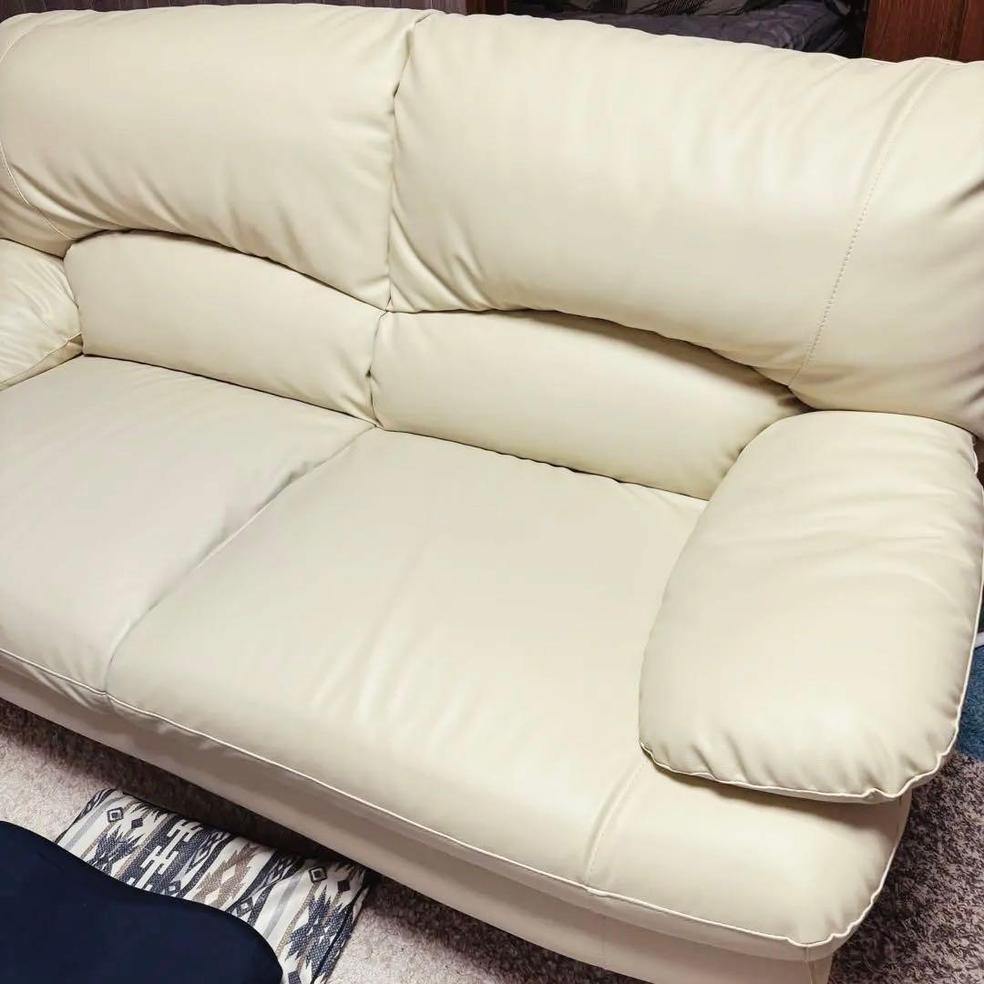 2.5人掛けソファ W167×D90×H90cm（アイボリー）