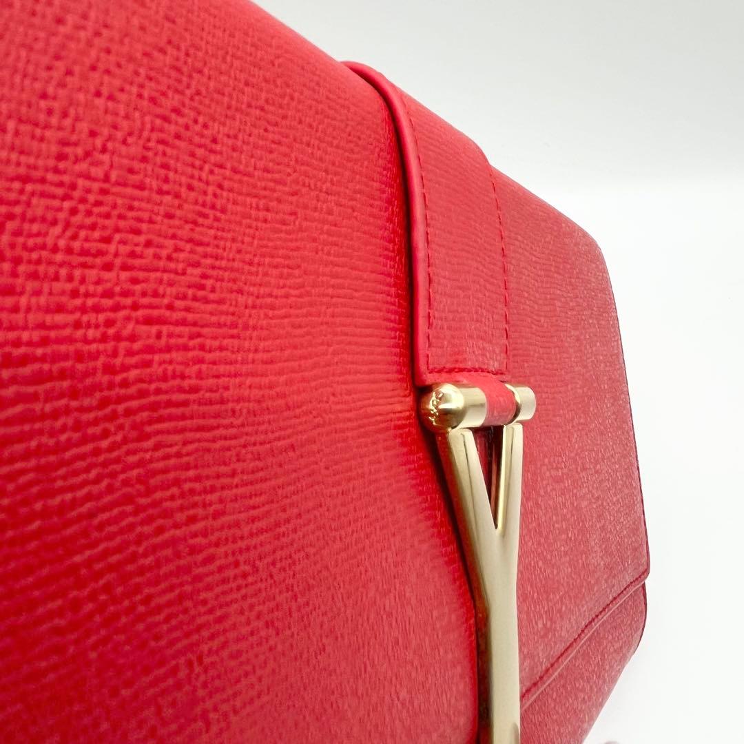 【希少】イヴ・サンローラン　クラッチバッグ　Yライン レッド　レア