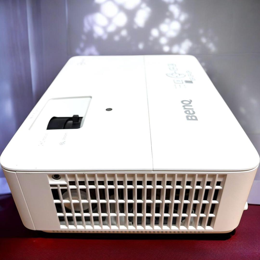 ☆点灯時間506H美品 BenQ TH685 フルHD ゲーミングプロジェクター