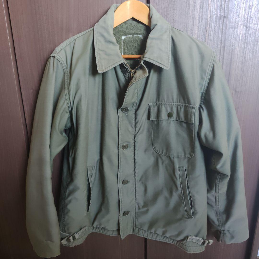 ミリタリージャケット　ヴィンテージ　　A-2 デッキジャケット 実物　タグなし