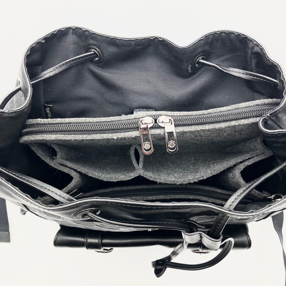 美品 コーチ ハドソン リュック バックパック エンボス ロゴ型押し レザー 黒