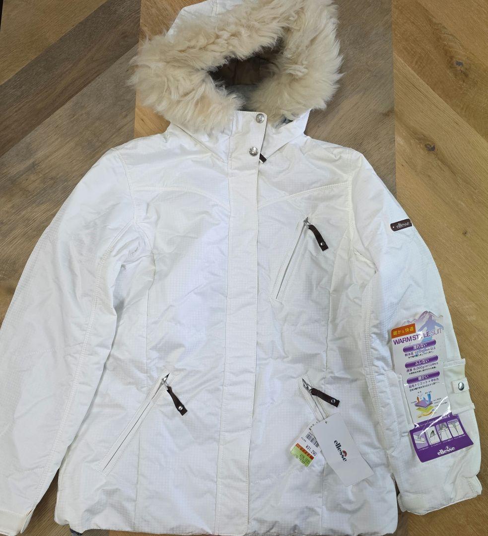 【新品】ellesse スキーウェア 女性用 ホワイト　エレッセM y54