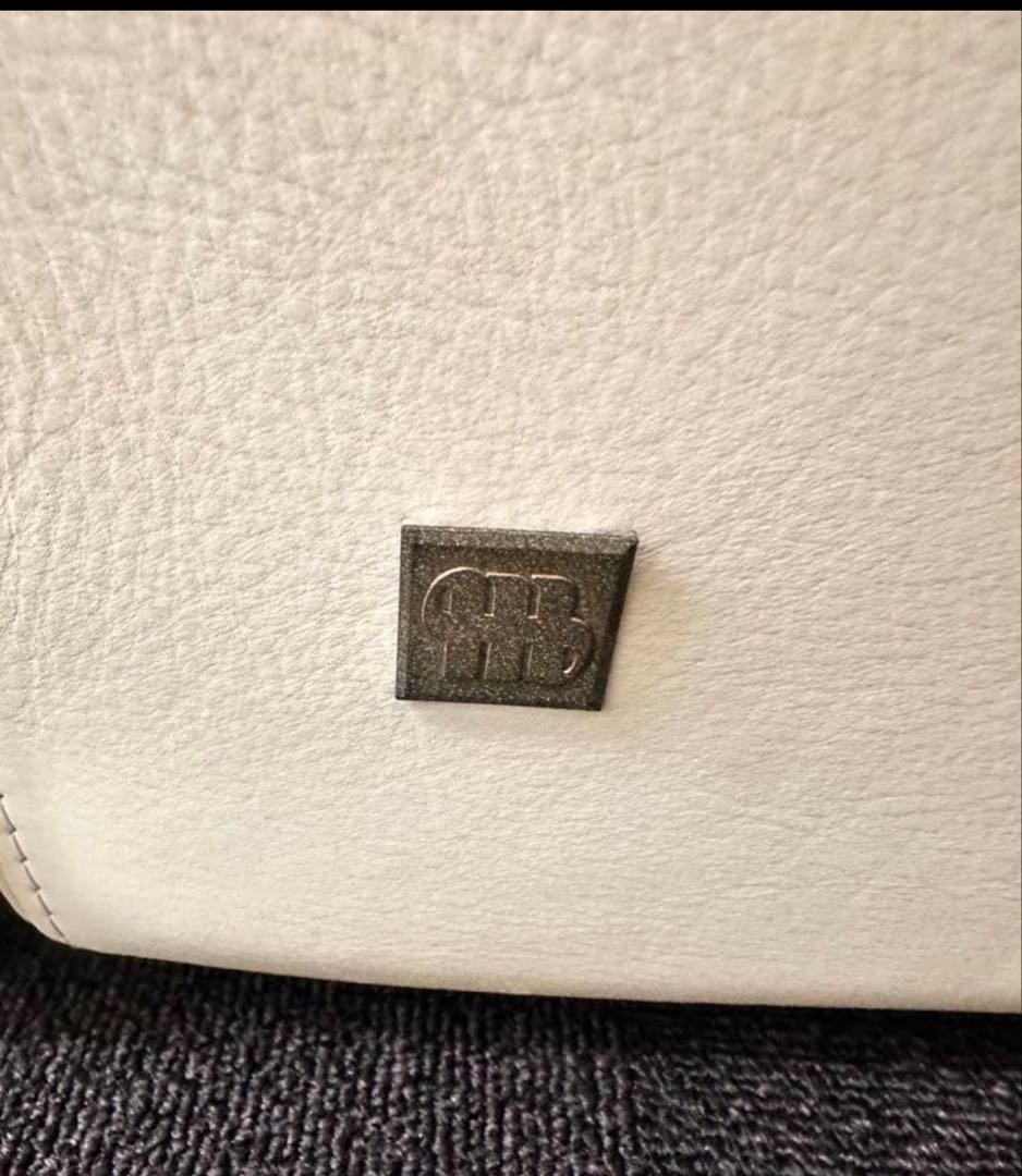 B&B Italia 本革ソファ アイボリー 3人掛け イタリア製