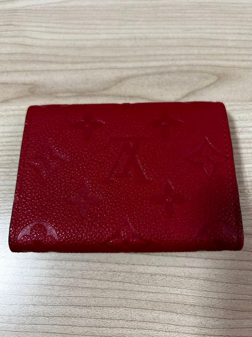 極美品　ほぼ未使用⭐︎ルイヴィトン　名刺入れ　レッド