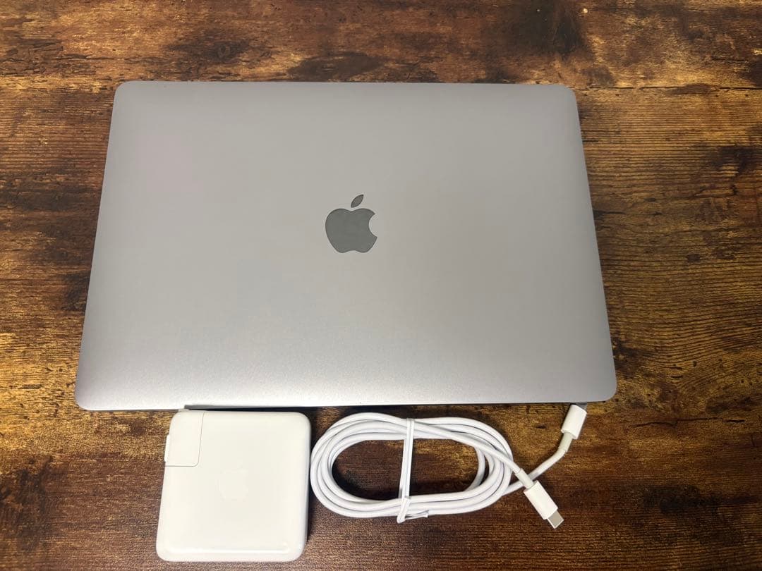 MacBook Pro 13インチ M1 メモリ16GB/SSD512GB