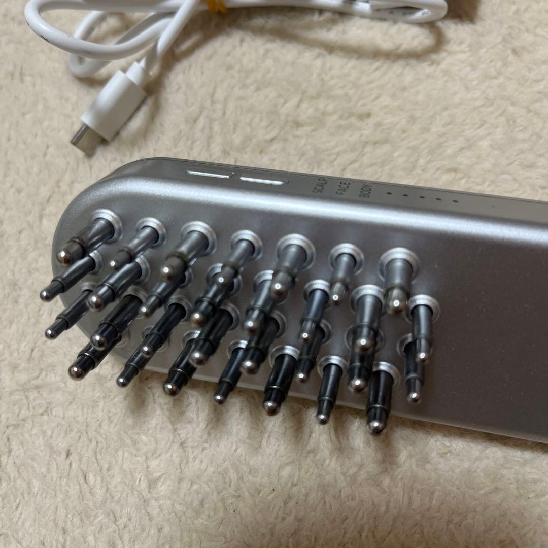 SALONIA EMS LIFT BRUSH シルバー