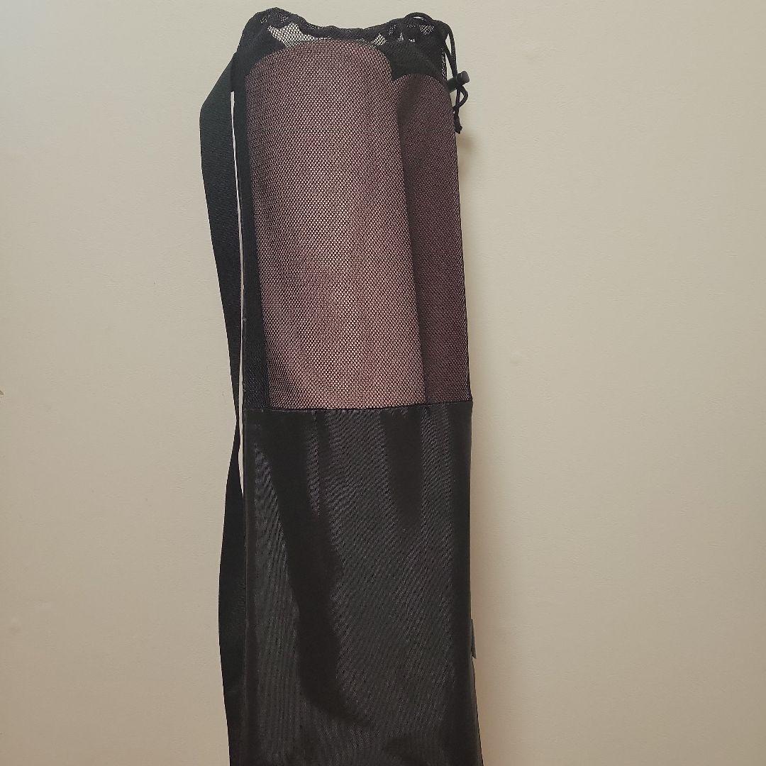 ラバ　ヨガマット(入れ物も付きます)