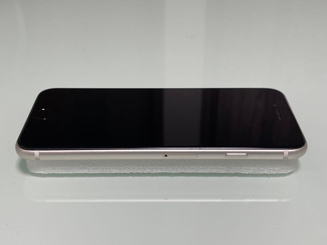 iPhone SE 第3世代 64GB スターライト バッテリー100%