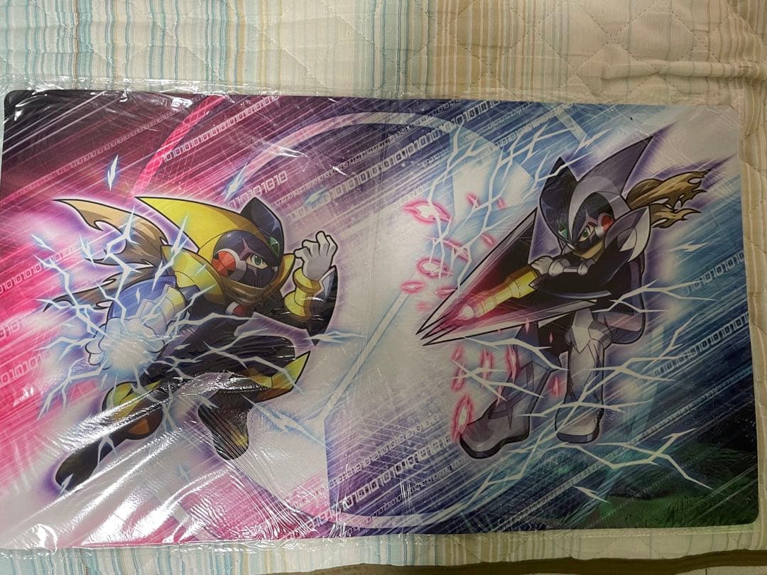 ロックマンエグゼ フォルテクロスロックマン ゴールド/シルバー プレイマット