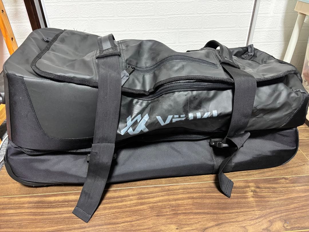 フォルクルスキー　キャリーバック120リットル