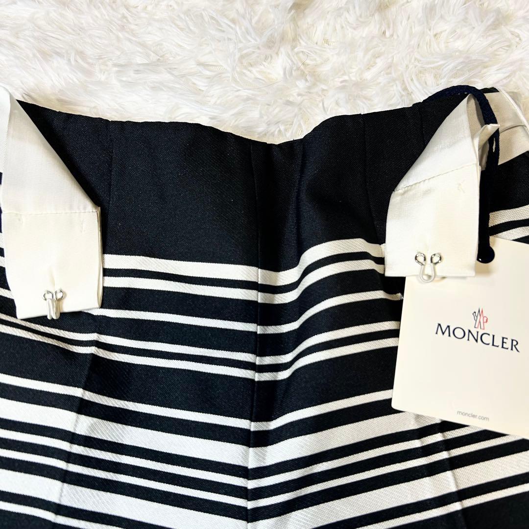 新品タグ付✨️モンクレール ショートパンツ ストライプ リボン 黒 白 40