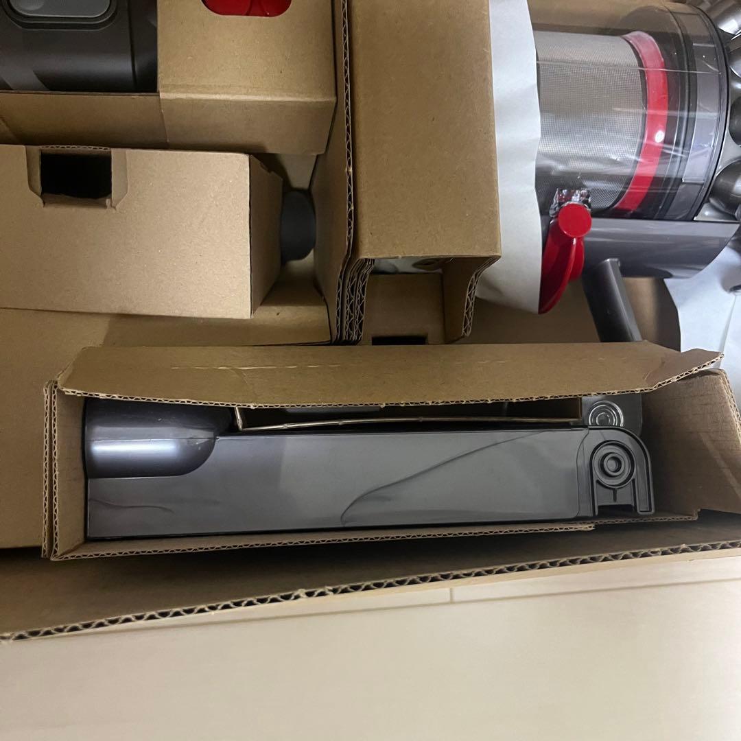 ダイソン Cyclone V10 Fluffy コードレス掃除機