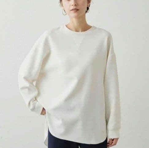 ウィムガゼット　Whim Gazette Vガゼットプルオーバー　フリーサイズ