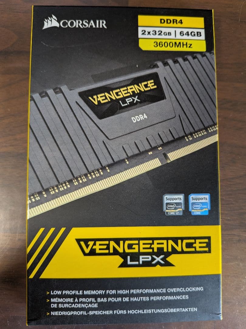メモリー CORSAIR VENGEANCE LPX DDR4 64GB 3600MHz